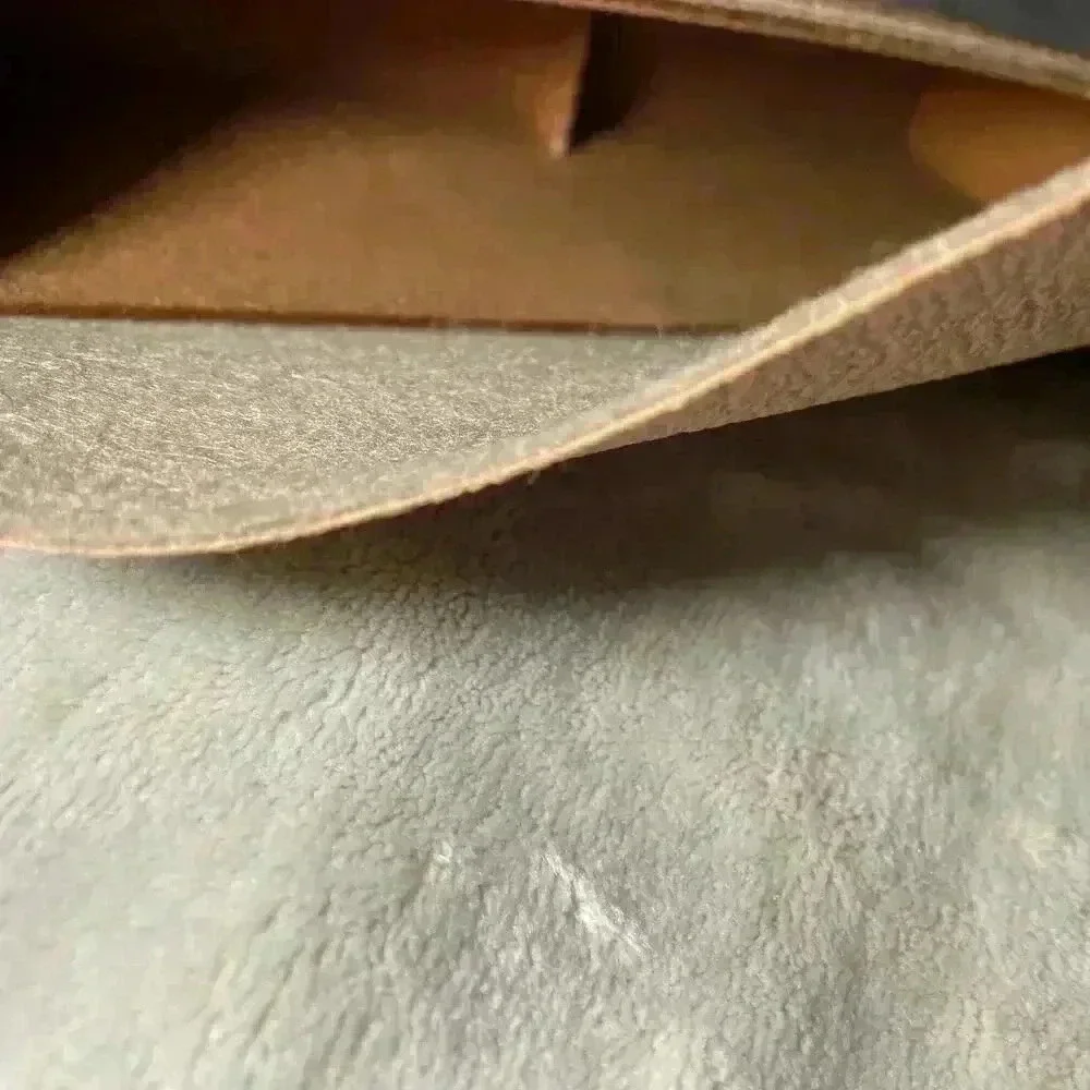 Vintage Original Luxottica Ray-Ban Tan/Brown Leather Sunglasses‎ Case Only